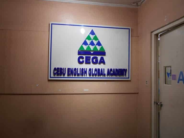 語学学校CEGA