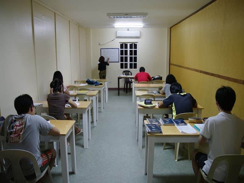 語学学校CG スパルタキャンパス