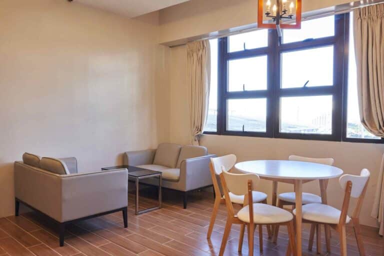 929939E8-9A53-47F5-B373-3EB697C72267