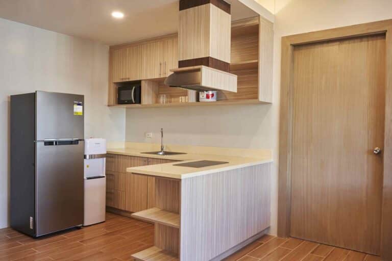 9F707913-D87E-4F21-940A-F207FC9288D7