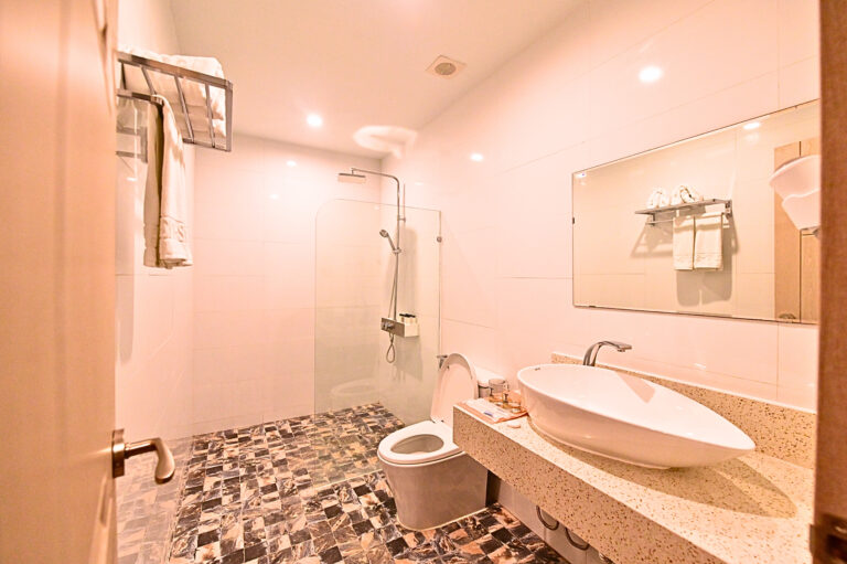 Bathroom 2