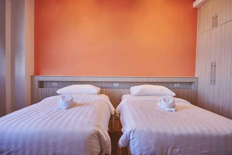 E657D02B-84FF-4A5A-801B-941C9B448454