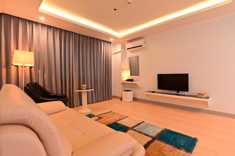 Family Room1의 사본