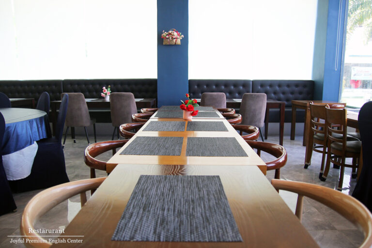 Joyful_Restaurant (1)