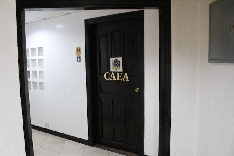 語学学校CAEA