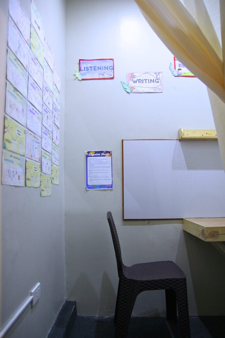 joyful_english 1st classroom 2