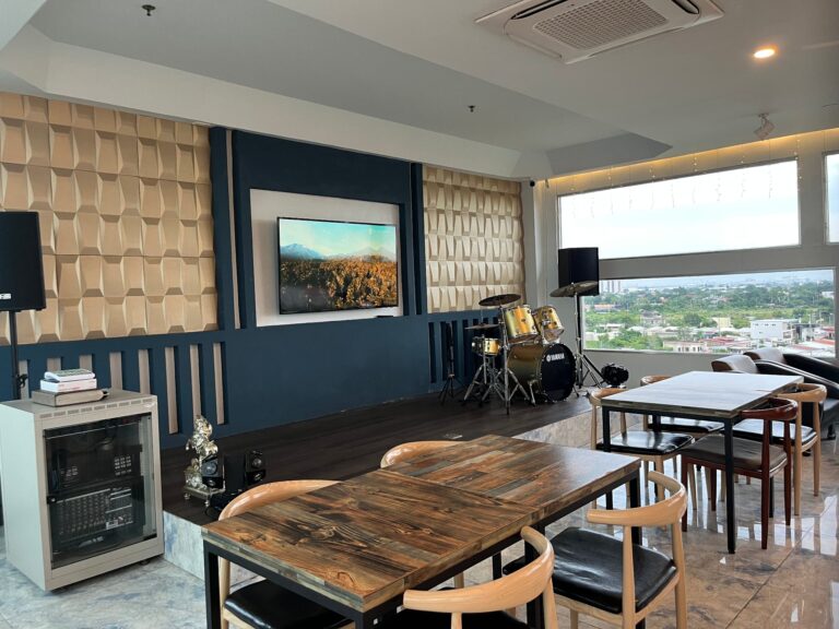 ルーフトップレストラン