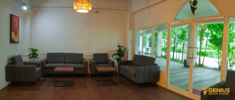 Genius English Main lobby-12