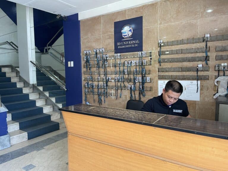 24時間常駐セキュリティーガード