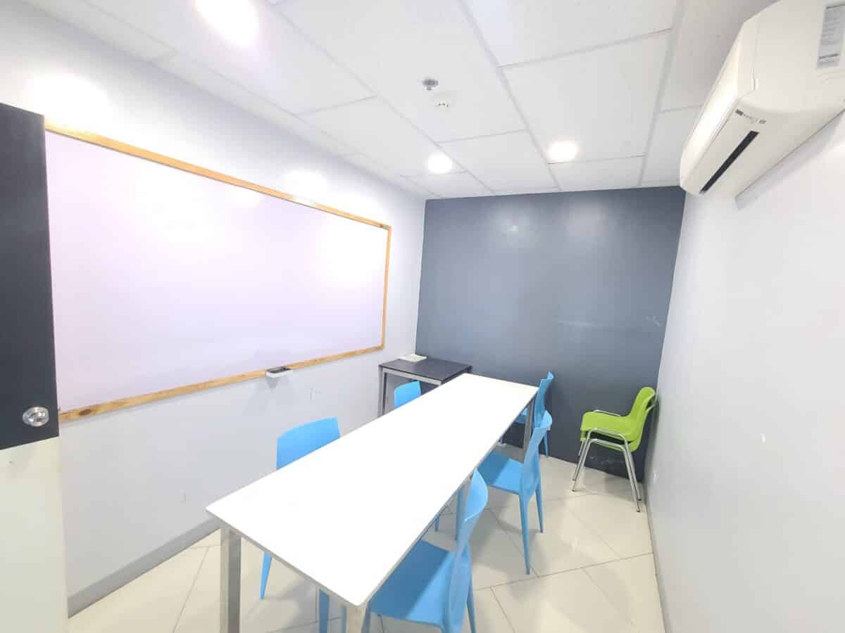 CELLA Uni Campus Group Class (2) | フィリピン留学ナビ
