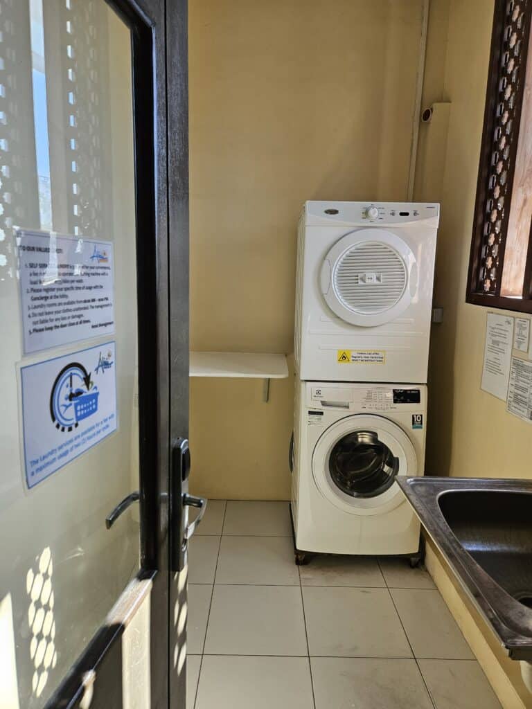 セルフランドリー (3)