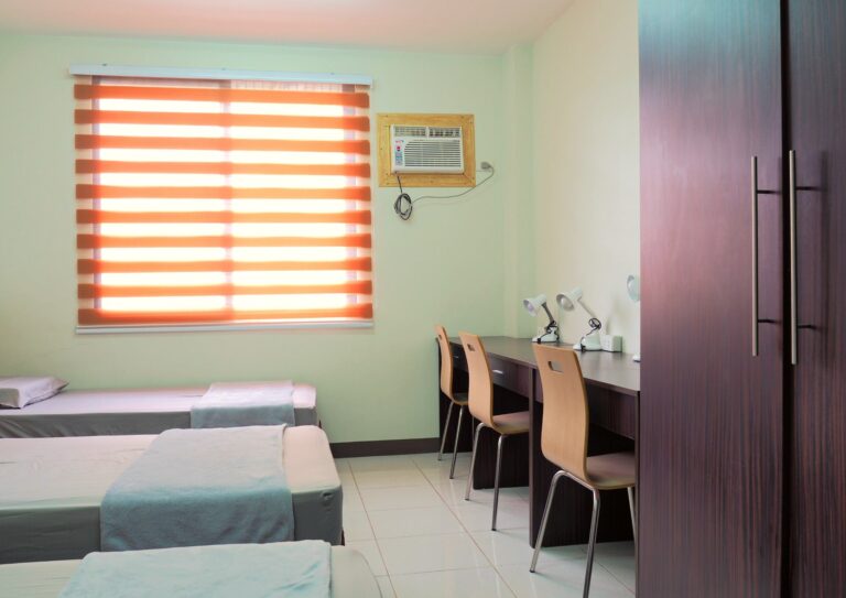 xr:d:DAFTf5U94kA:35,j:44366909405,t:22122916