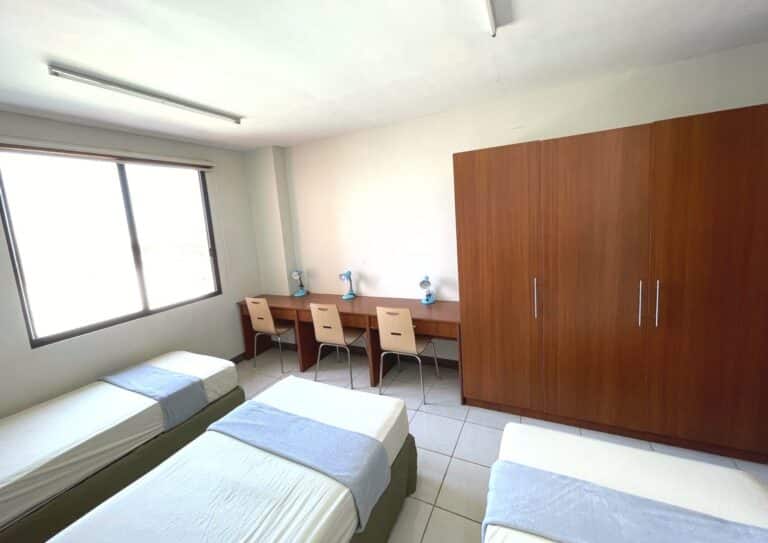 Dormitory_Triple_4