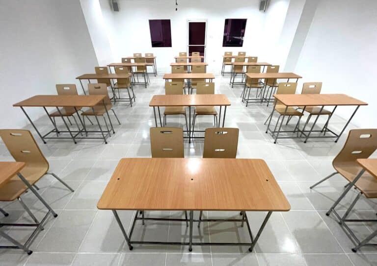 xr:d:DAFO-1lJ1gQ:8,j:37970786176,t:22101404