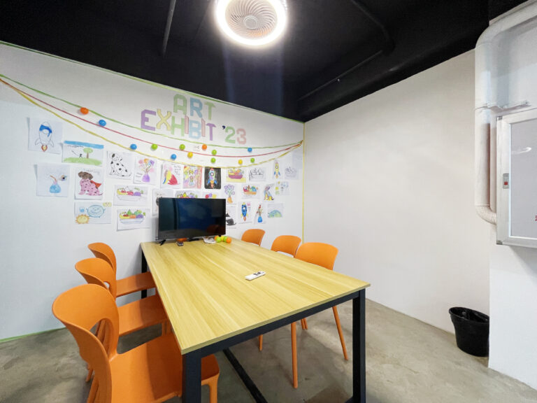 Group Classroom (11)