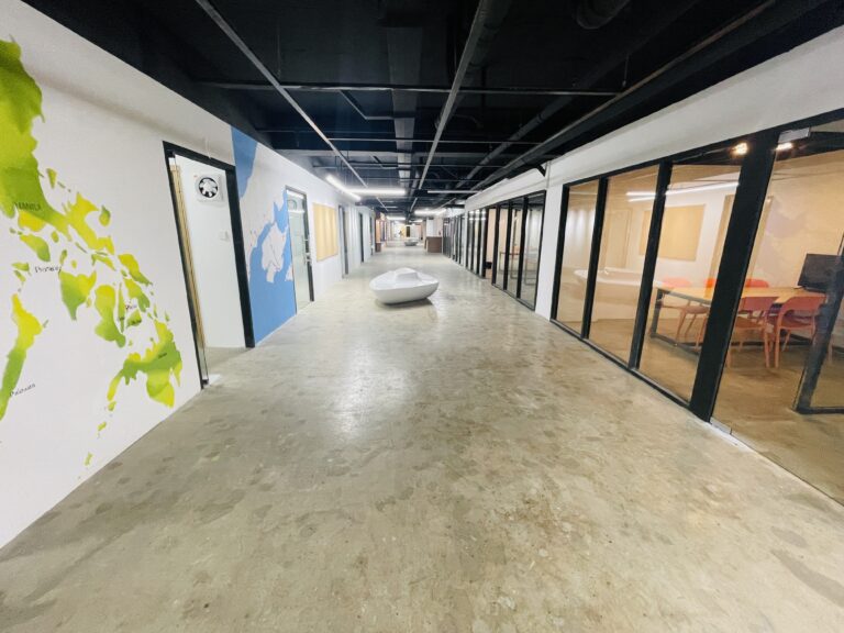 Group Classroom (22)