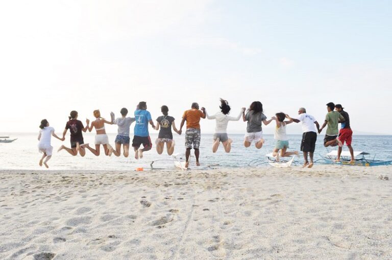 566ec2e9-4ab5-464c-8206-e39df8f8e33b