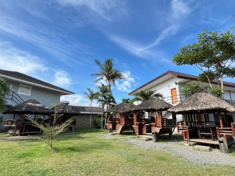 Bamboo house2_Fella2