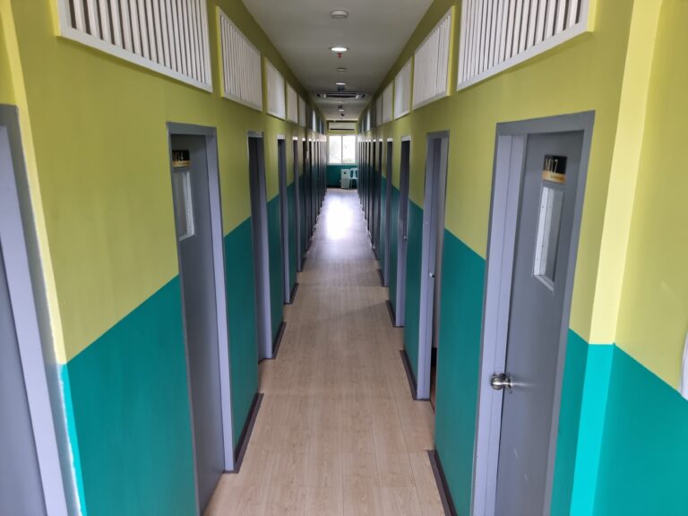 CIJ_ONE ON ONE CLASS ROOM (1)