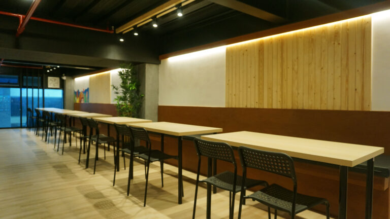 On-Campus Seafood Restau Main 4