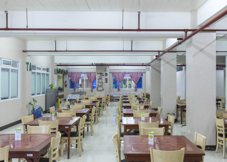 dining hall 2