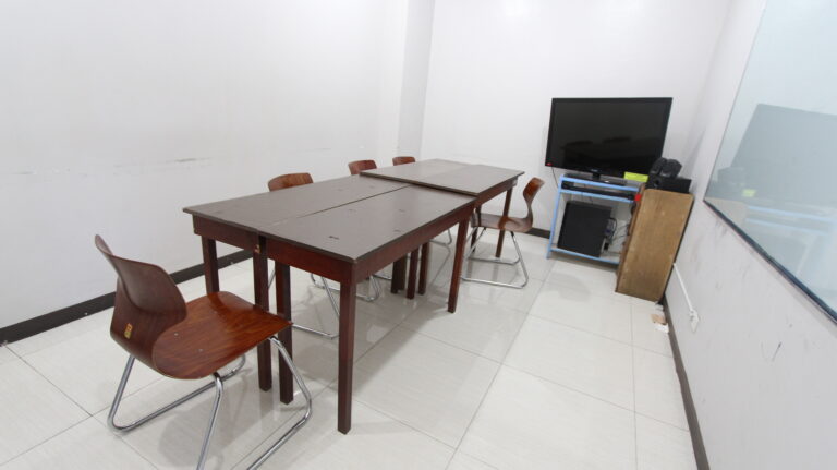 group classroom 5