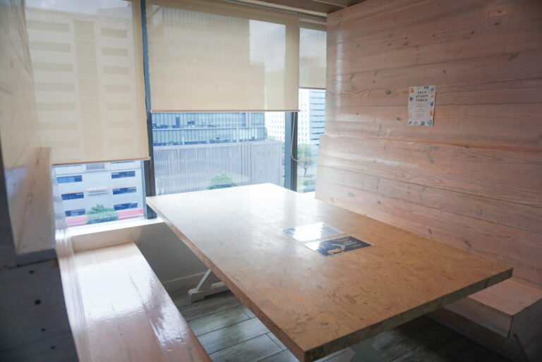 カフェテリア(1)