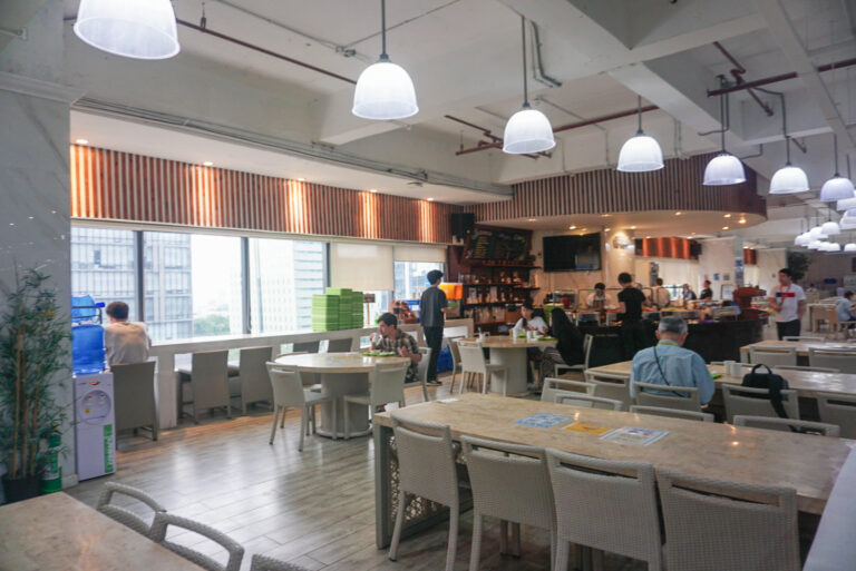 カフェテリア(2)