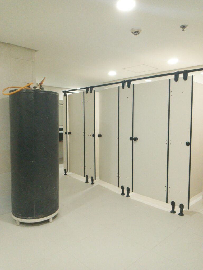 シャワー Shower 2