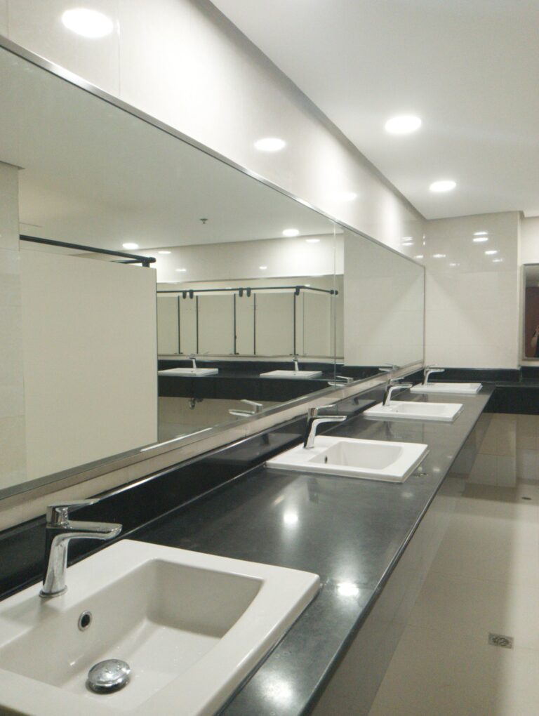 トイレ lavatory1