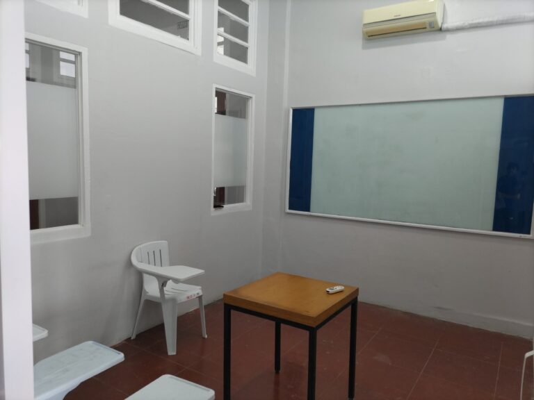 0328fedef94779823c81af950e888878