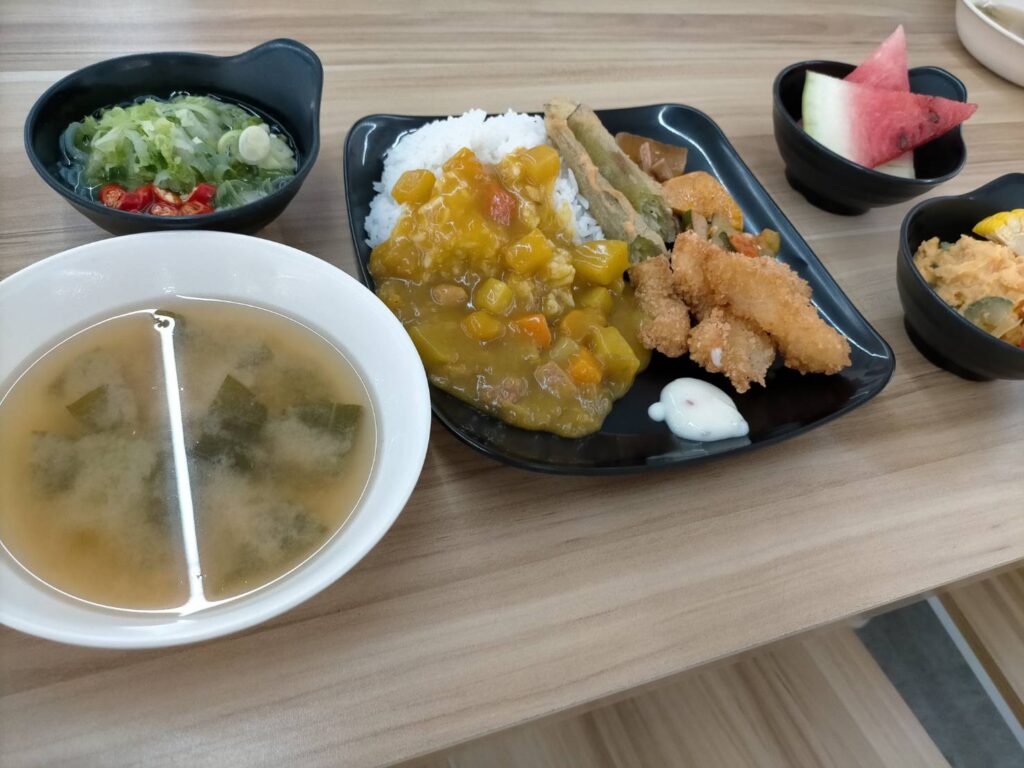 10. 昼食 2023年5月