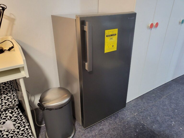 77190360889fbee2f90fd1fa9e349df9