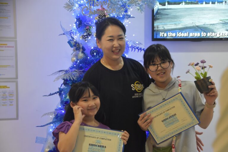 LINE_ALBUM_graduation 12.27.2024_250108_1