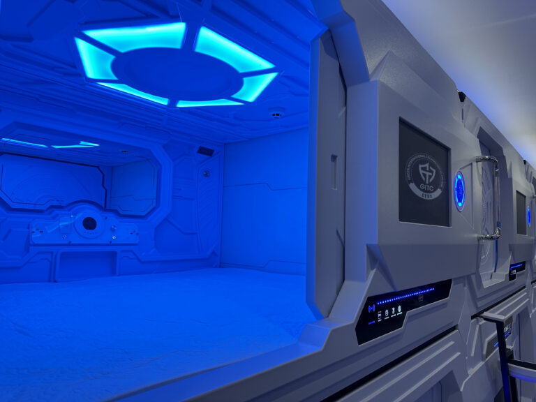 Large Capsule カプセルルーム（ビッグ）②