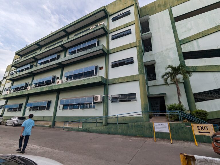 PXL_20231130_073352107