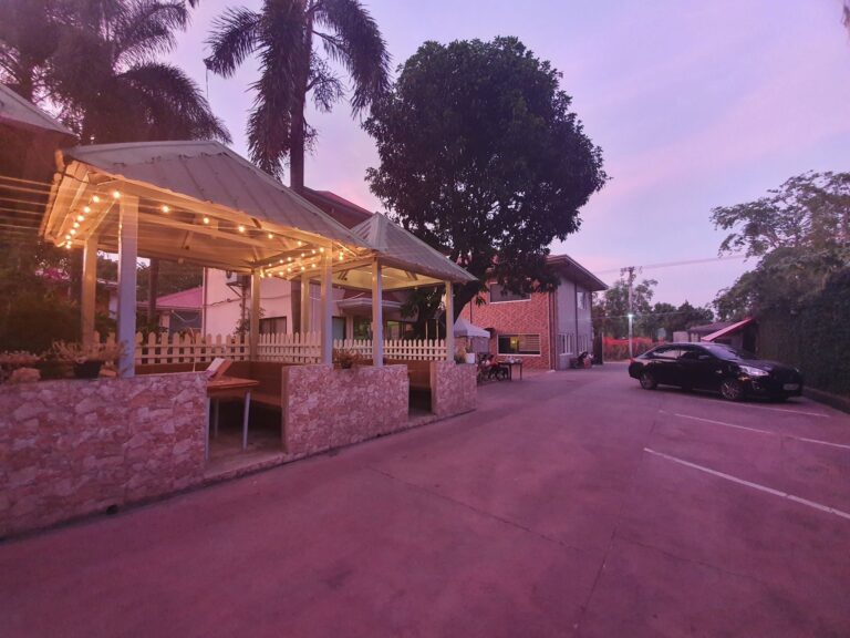 b51bd4009725e13ebc025a608ae25833