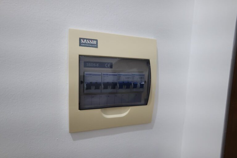 d93ccba52f871cb827237b6bb79add5699eb97b8c869ea90109ae5e42c4cc671