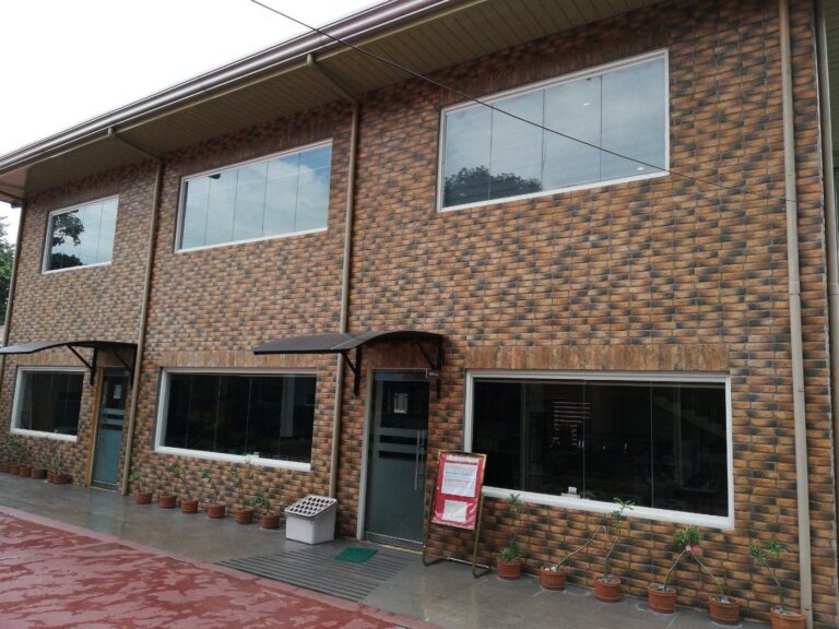 e531ef168d11da36a8a154fea7861113